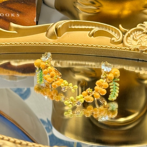 🆕 LES NEREIDES 🧿 NIB Gardens in Provence Long Mimosa Clip on Earrings - Picture 10 of 16